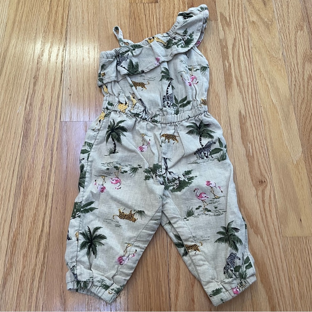Old navy lightweight safari theme tan one piece jumpsuit size 3-6 months